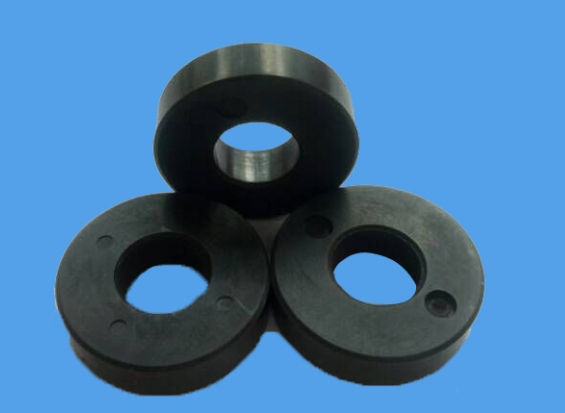 注塑鐵氧體跟釹鐵硼主要區(qū)別介紹